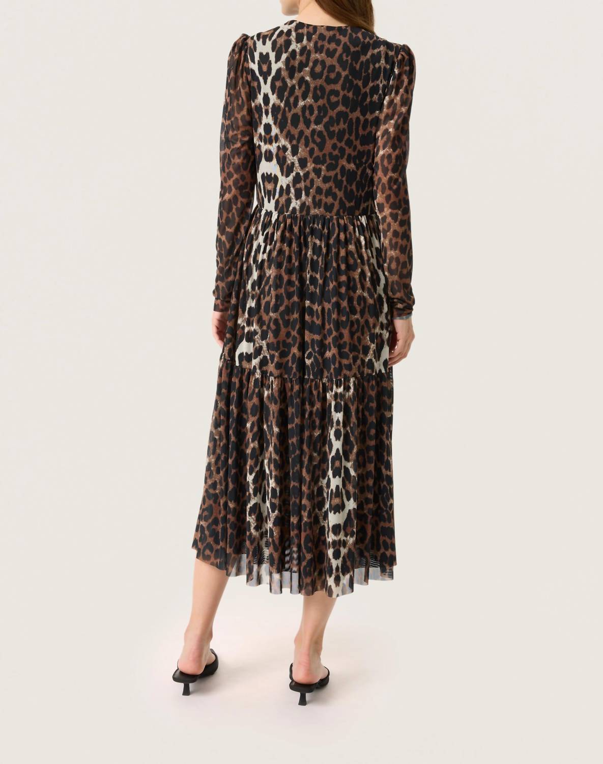 Soaked In Luxury - Valdora Long Sleeves Wrap Midi Dress