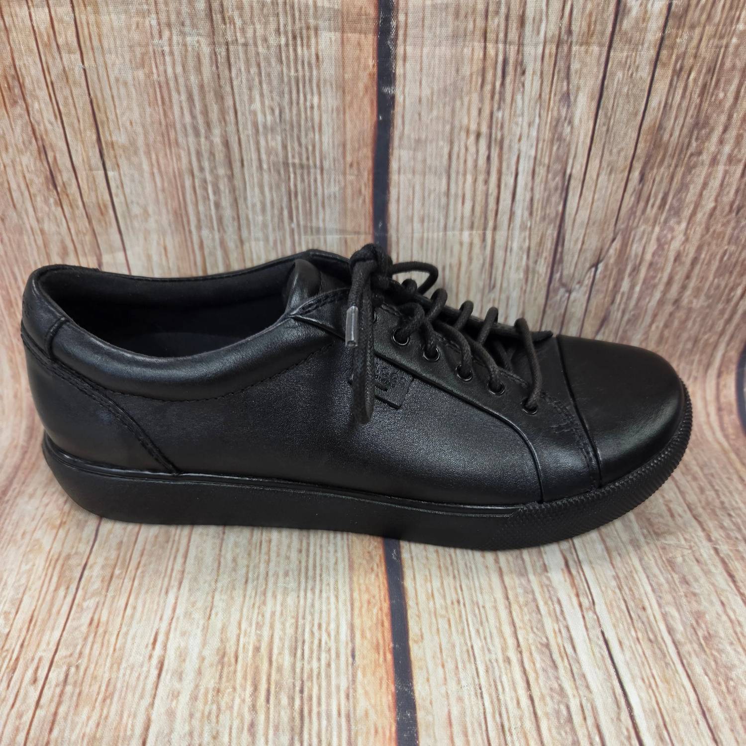 Klogs Footwear - Women's Moro Sneakers