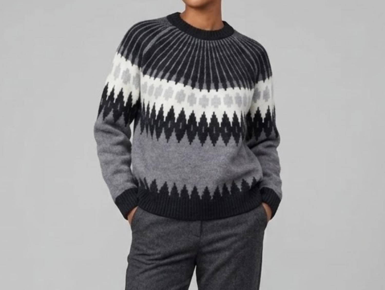 Astrid - Frosty Ski Sweater