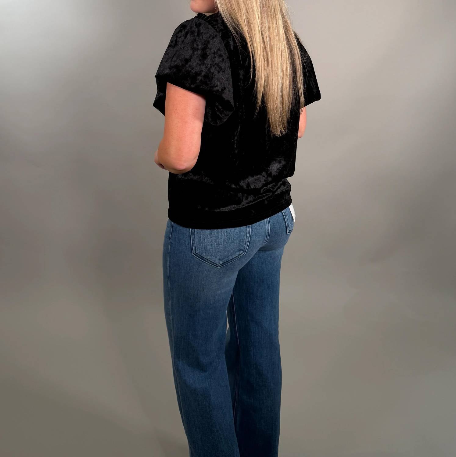Ivy Jane - Flutter Sleeve Velvet Top