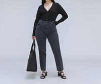 Everlane 90s Cheeky Hourglass Jeans in washed black - women's jeans