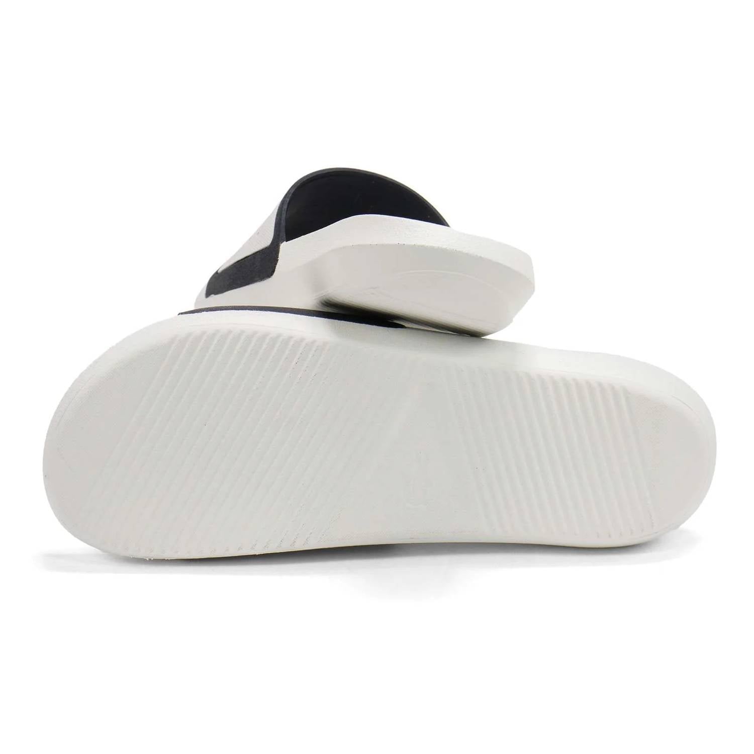 Lacoste - Men's Croco Slide Tri 3 Sandals