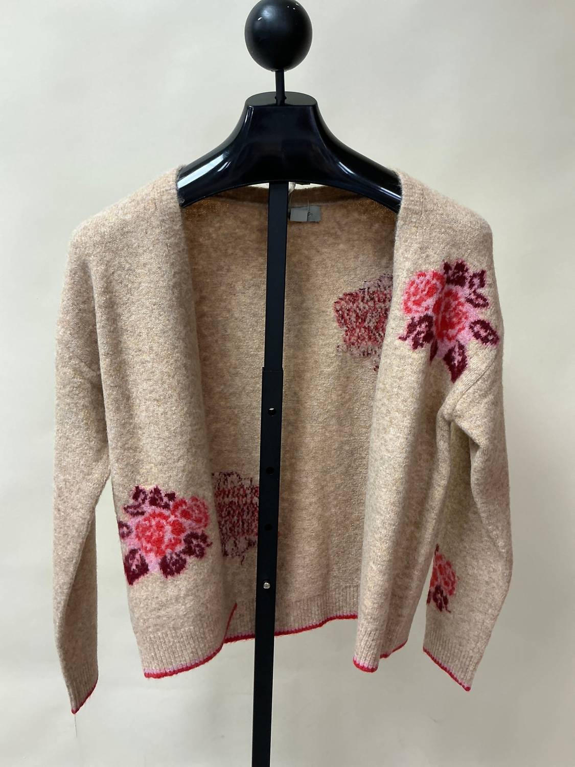 Giftcraft - Wool Knit Floral Cardigan