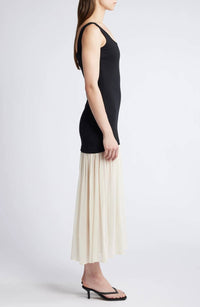Pixie Market - Gia Midi Dress