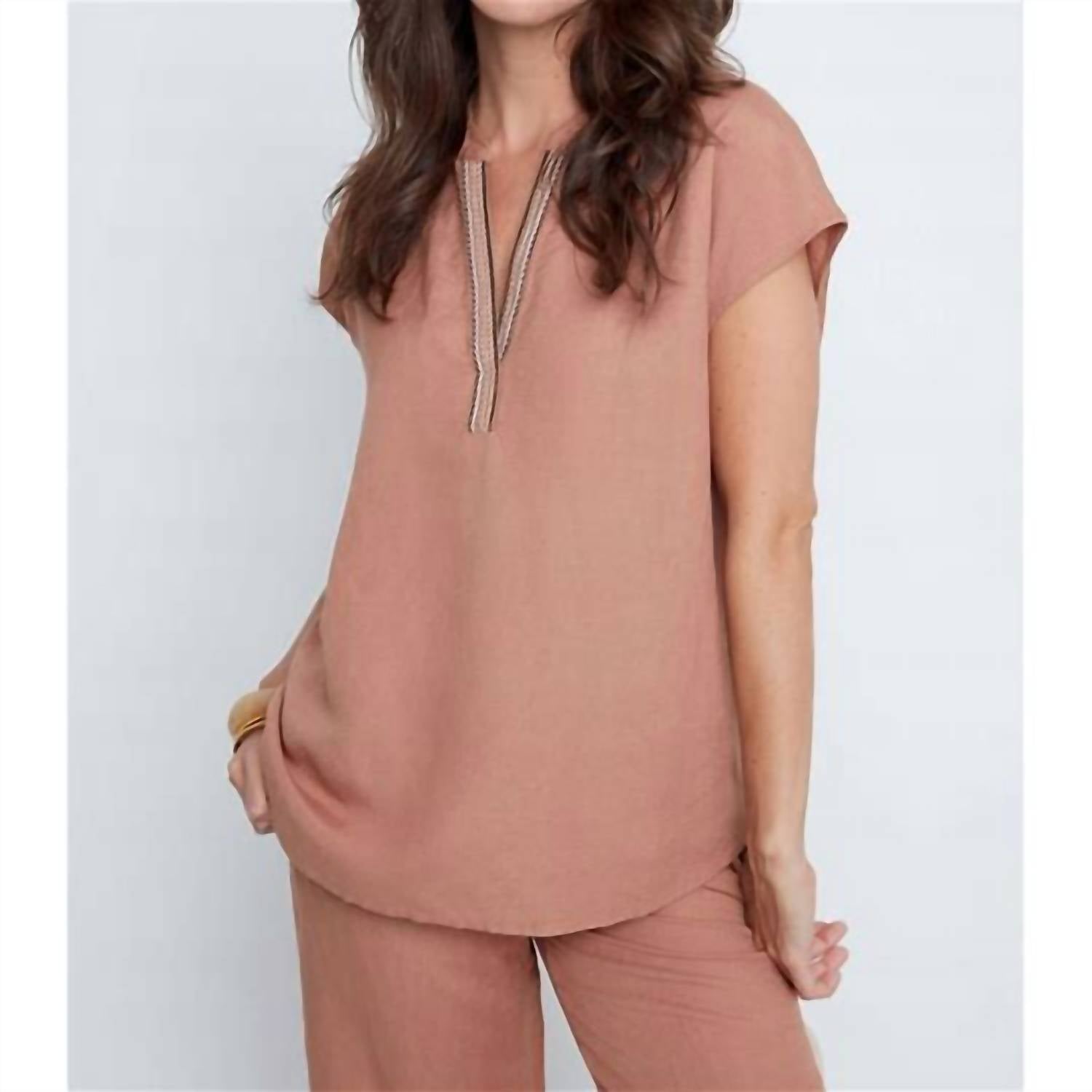 Renuar - Embroidery Linen Blend Cap Sleeve Top
