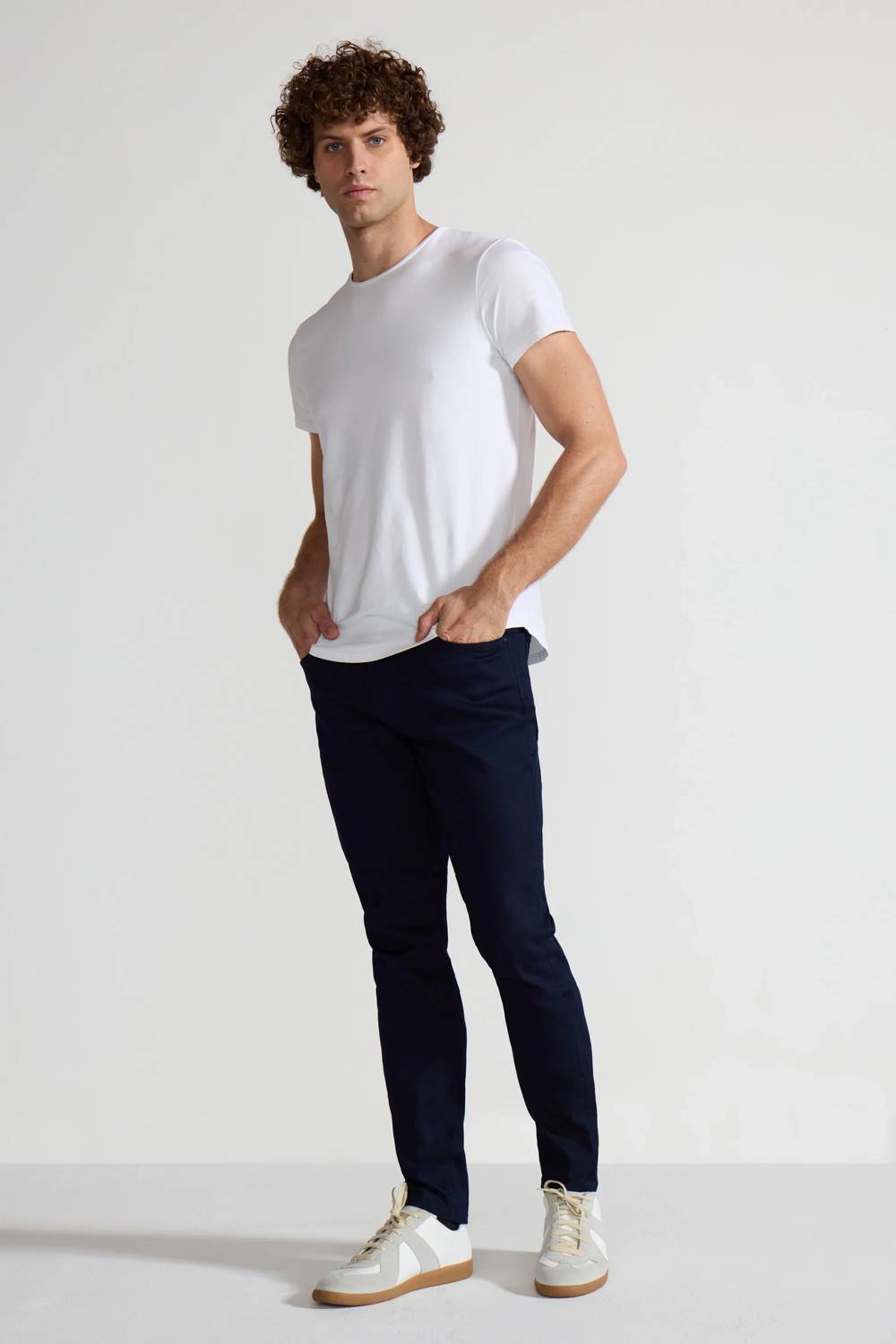 Monfrere - Brando Mid-rise Slim Fit Jeans