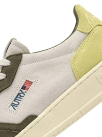 Autry - Women's Medalist Low Sneaker