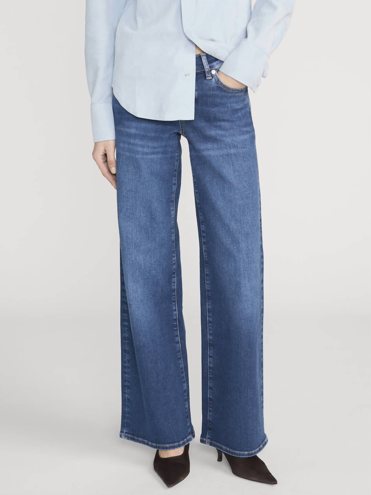 Frame - Low Rise Wide Leg Palazzo Jeans