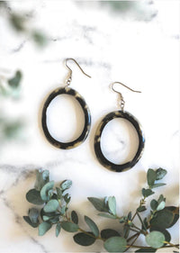 Cedar And Cypress - Women's Natural Horn Hoop Earrings