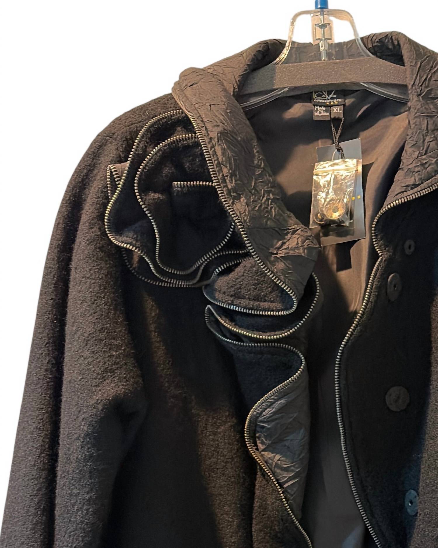Covelo - Women's Wool Coat Rose On Shoulder Zipper Trim Jacket