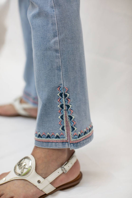 Charlie B - Women's Side Slit Embroidered Jeans