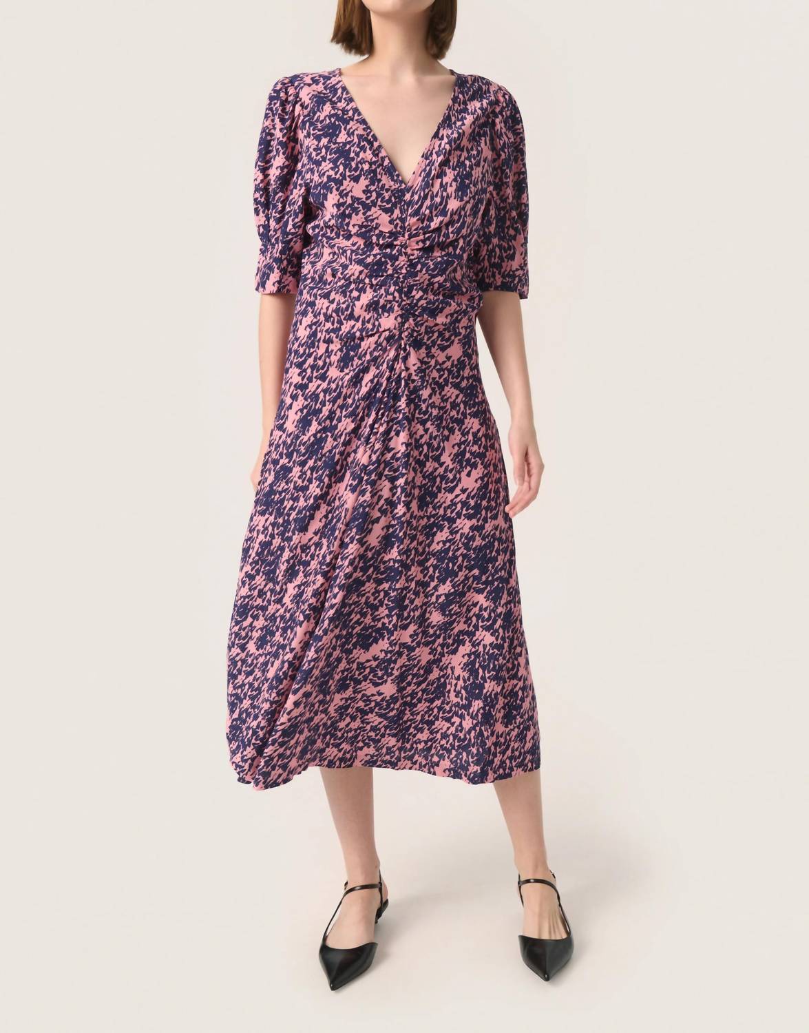 Soaked In Luxury - Sylvia V-neck Short Sleeve Midi Dress