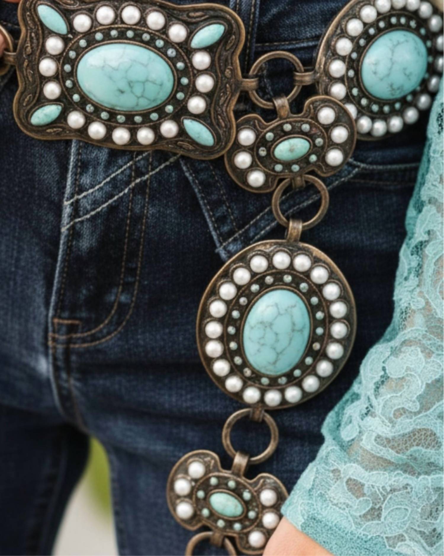 Lucky & Blessed Women's Stone Metal Chain Link Belt in ivory turquoise - women's accessory - detail view