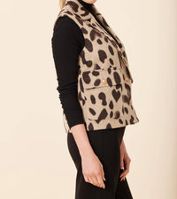 DOLCE CABO Leopard Vest in beige - women's jacket - detail view