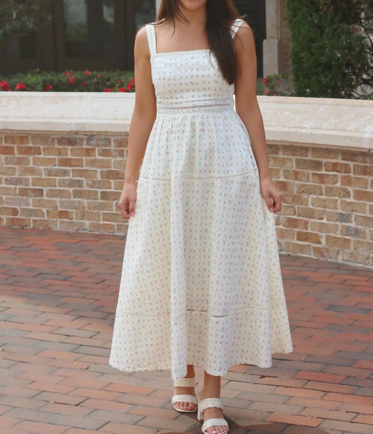 Mable - Elowen Lace Trim Square Neck Midi Dress
