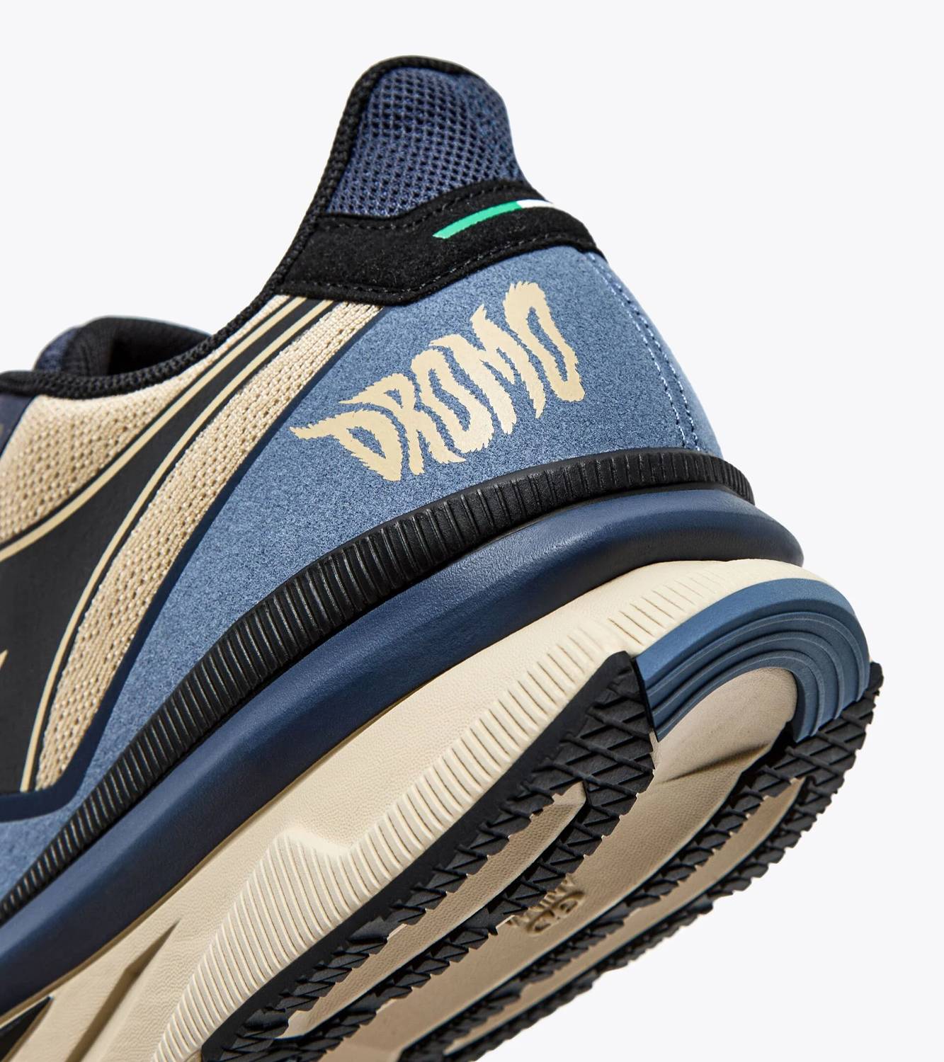 Diadora - Men’s Atomo V7000 Sneakers