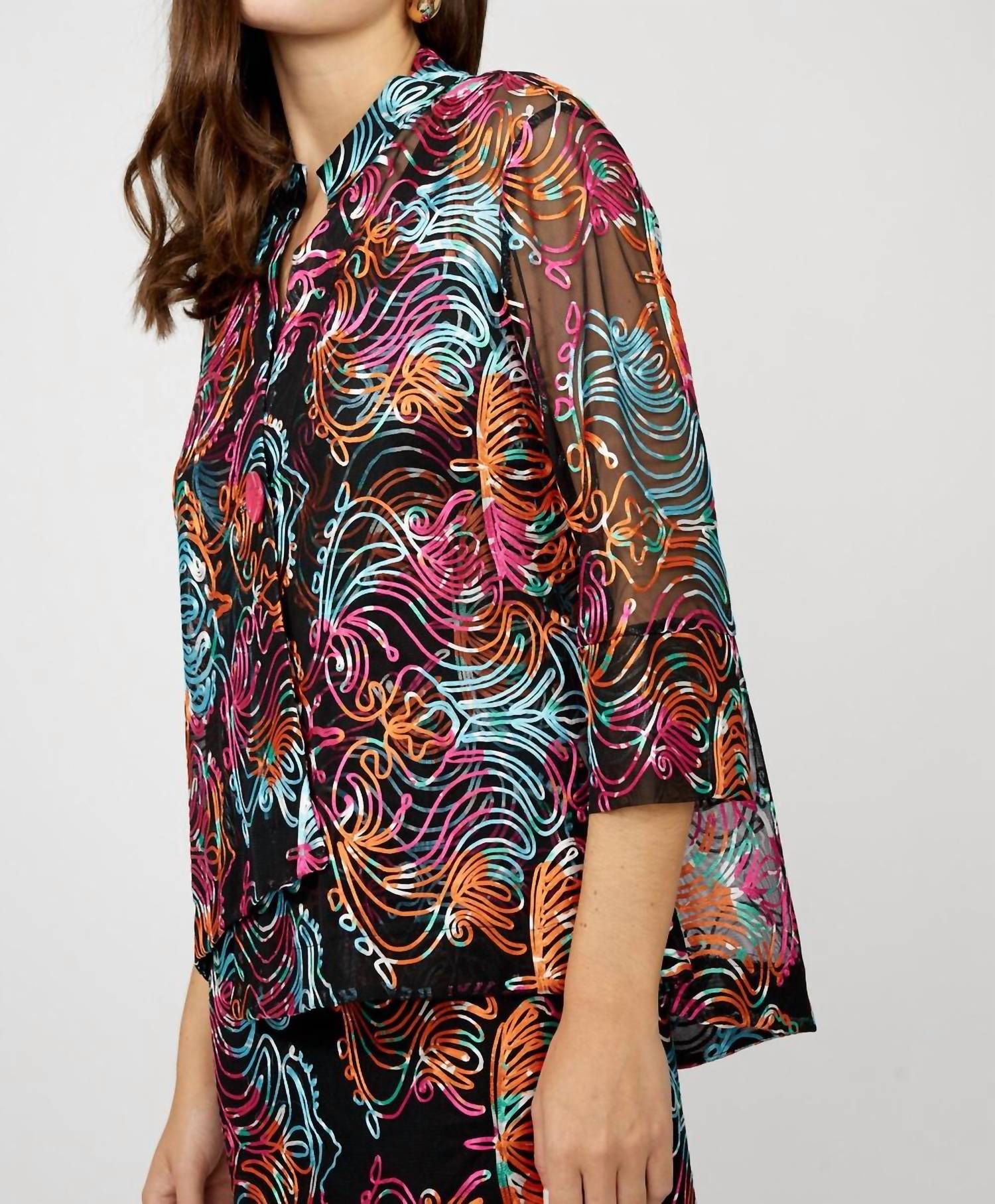 Frank Lyman - Floral Embroidered Hip-length Jacket