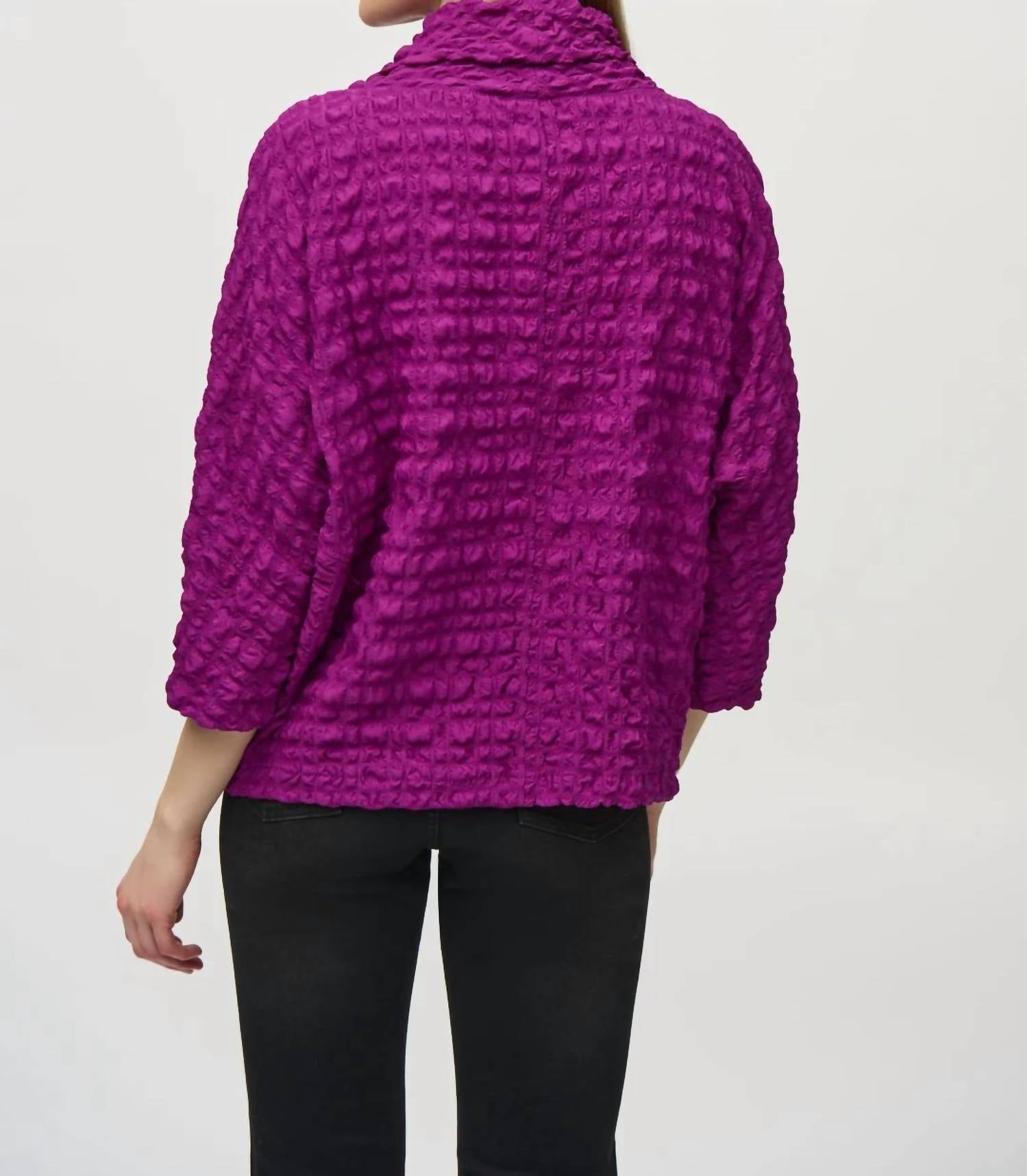 Joseph Ribkoff - Bubble Jacquard Boxy Top