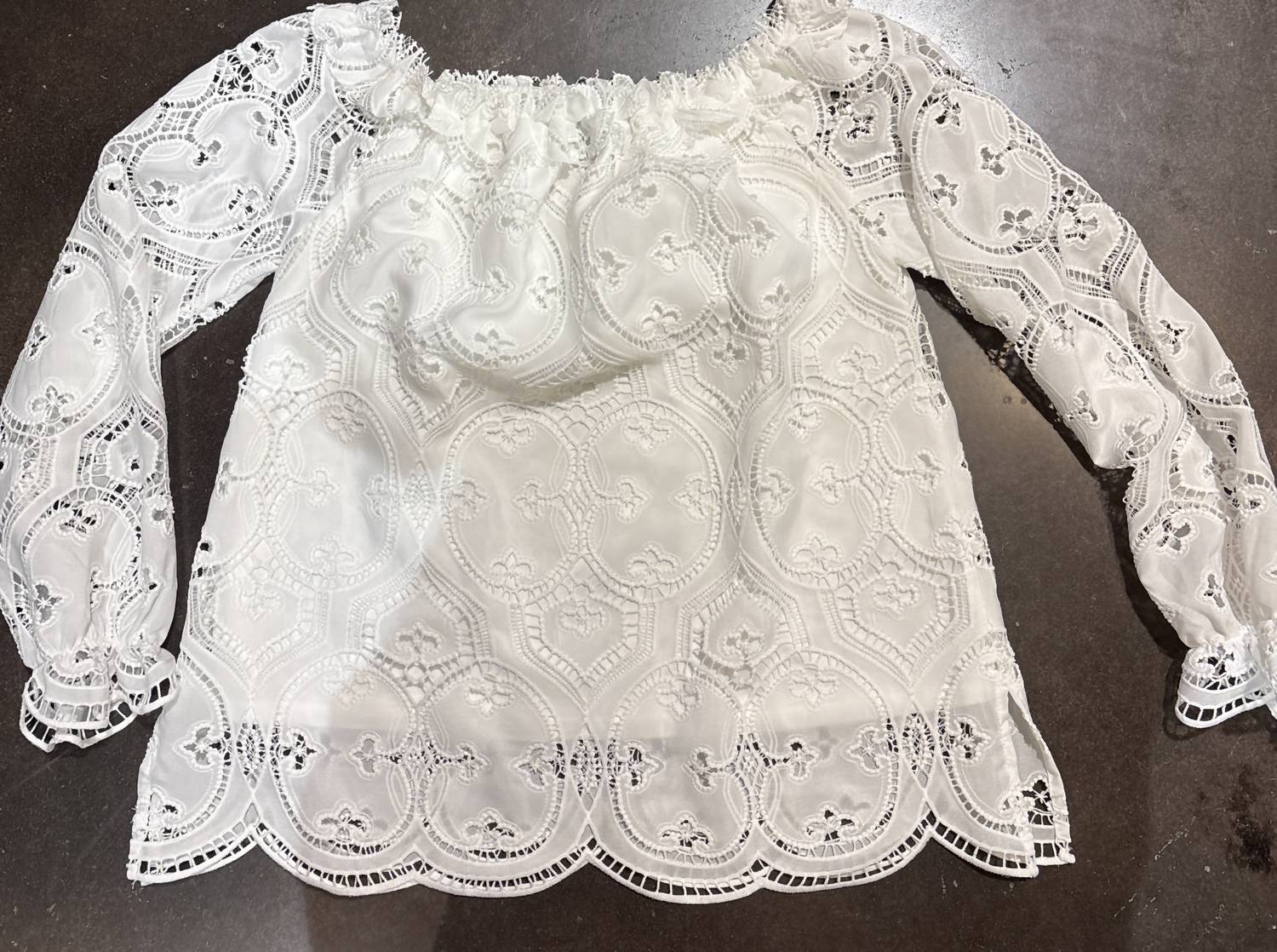 Azi - lace peasant blouse