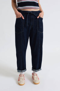 DAZE Villa Drawstring Barrel Jeans in blue mood - women's jeans - detail view