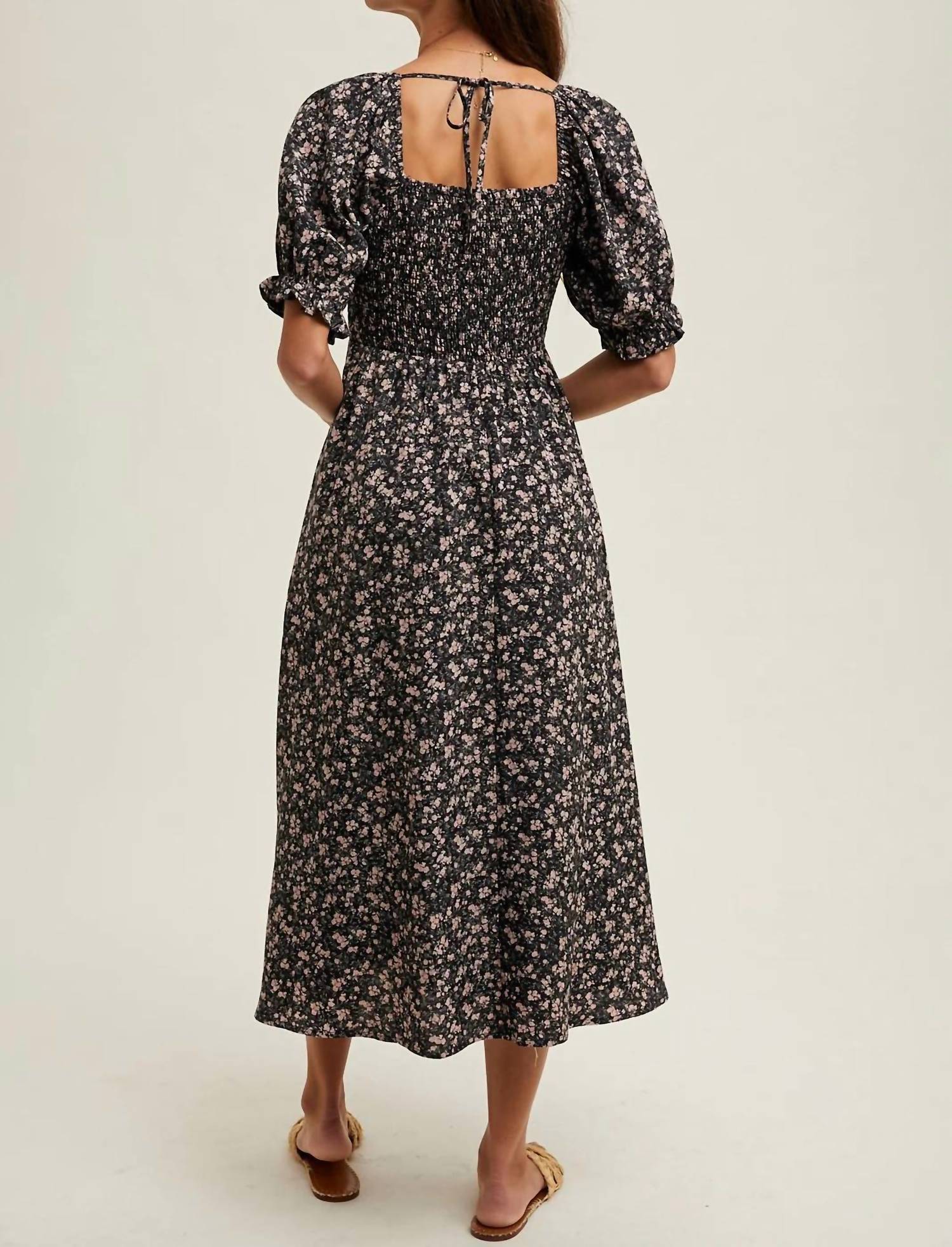 Wishlist - Floral Smocked Puff Sleeve Midi Dress