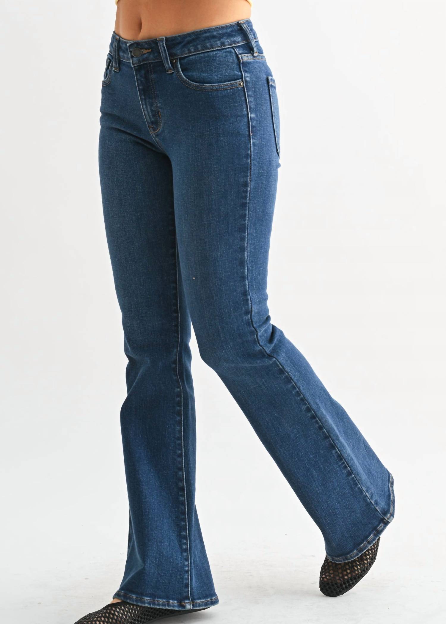 JUST BLACK DENIM Jess Mid Rise Flare Jeans in blue - women's jeans - detail view