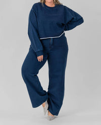 Good American - Jeanius Cropped Sweatshirt