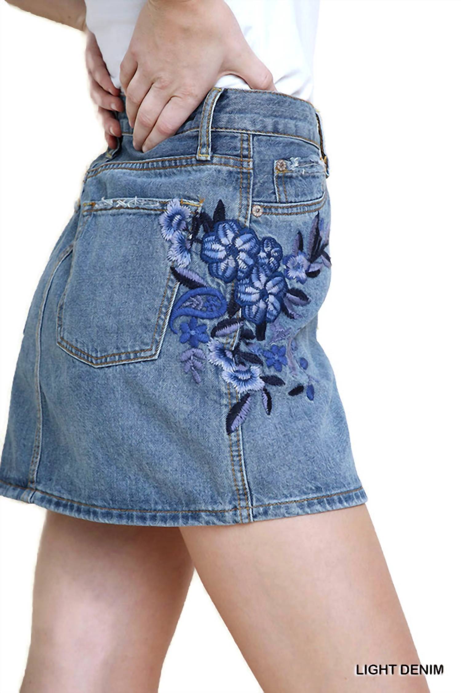 Umgee - Floral Embroidered Mini Skirt
