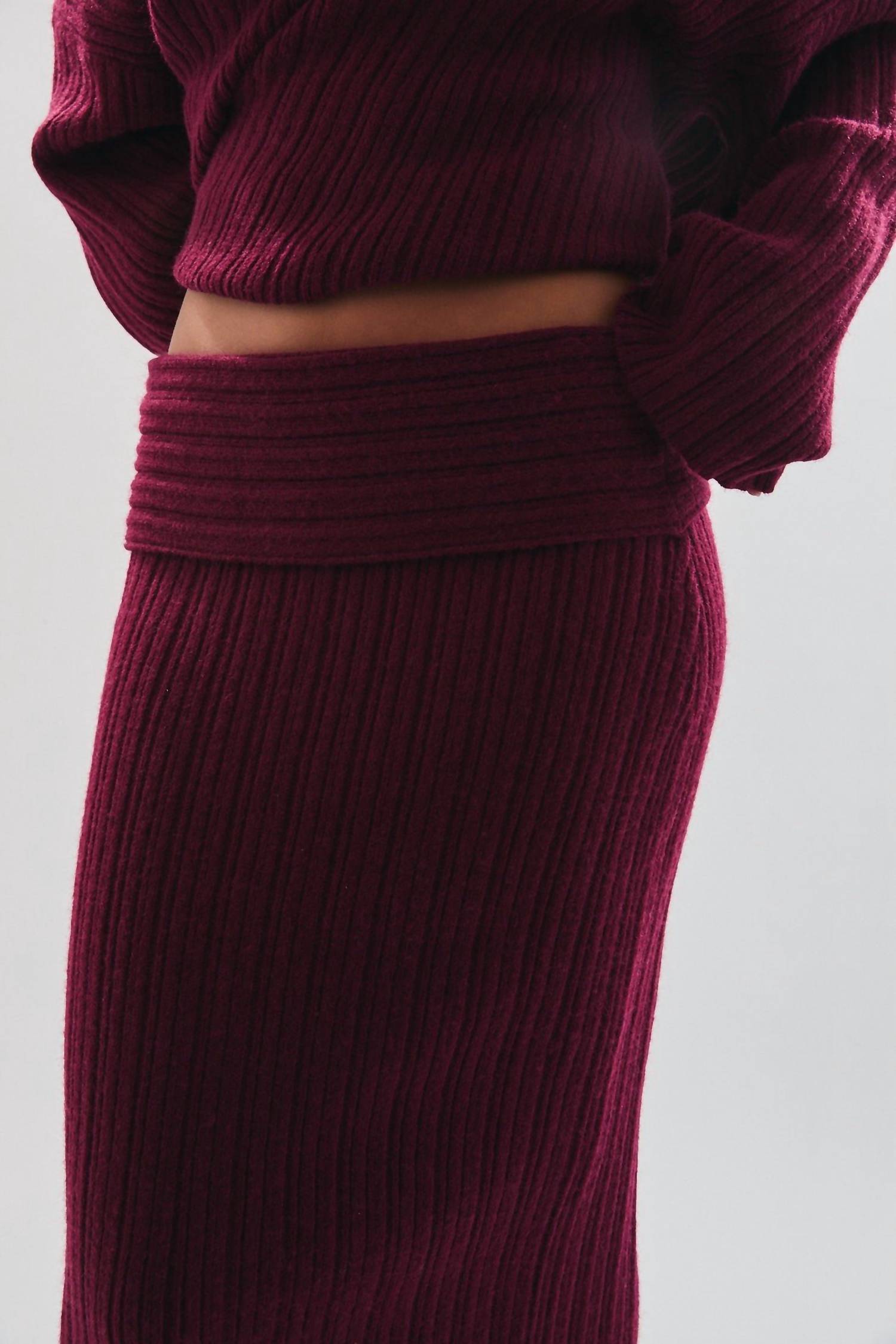 Le Lis - Maxi Sweater Skirt