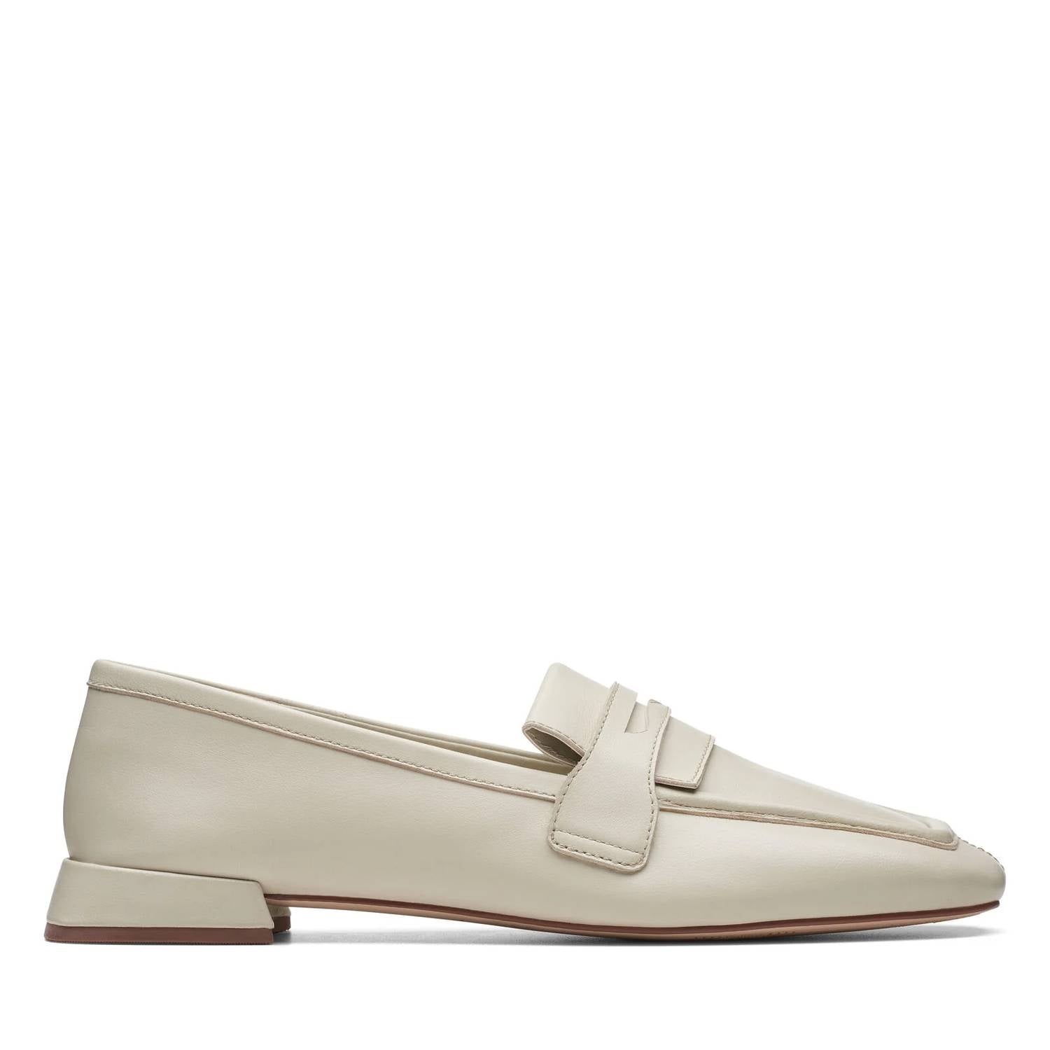 Clarks - Women's Ubree 15 Surf Loafer