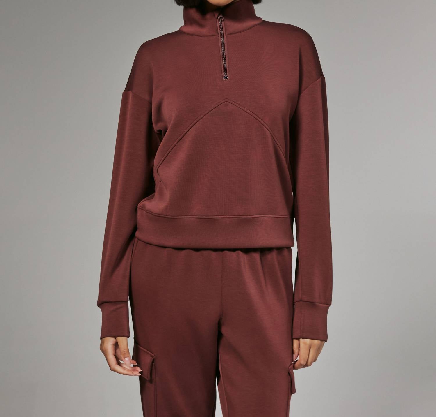 7Diamonds - Rev Crop Quarter Zip Top