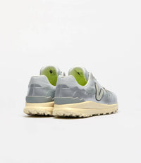 Veja - Men's Fitz Roy Light Trek Shell Sneakers