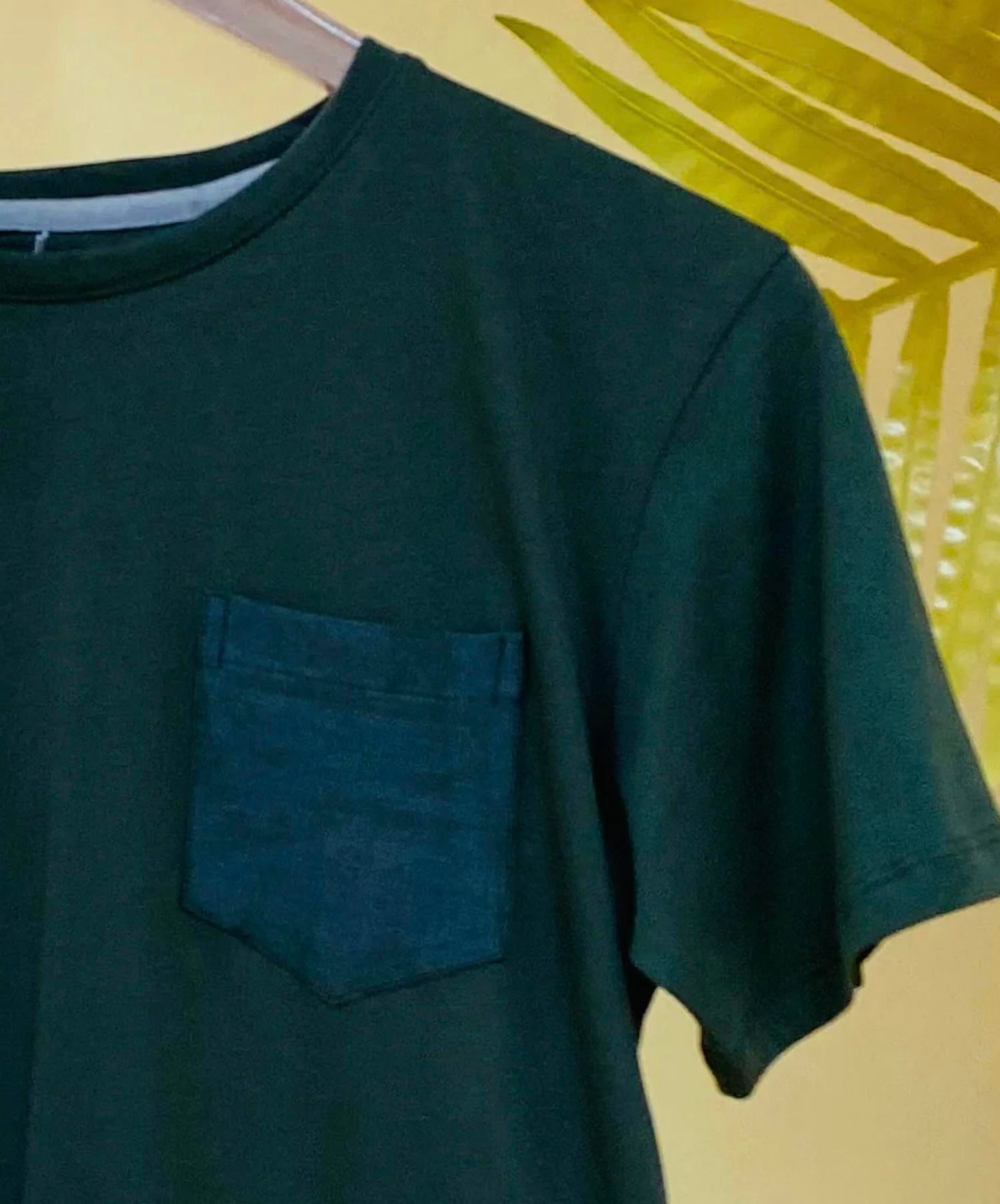Palmacea - Men's Front Pocket Top