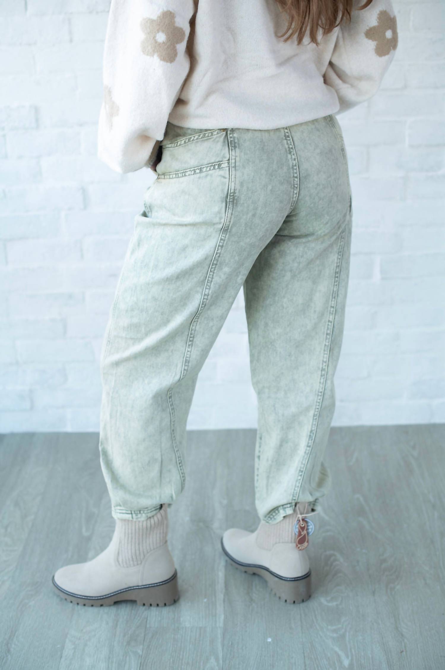 So Me - Women's Barrel Leg Jeans