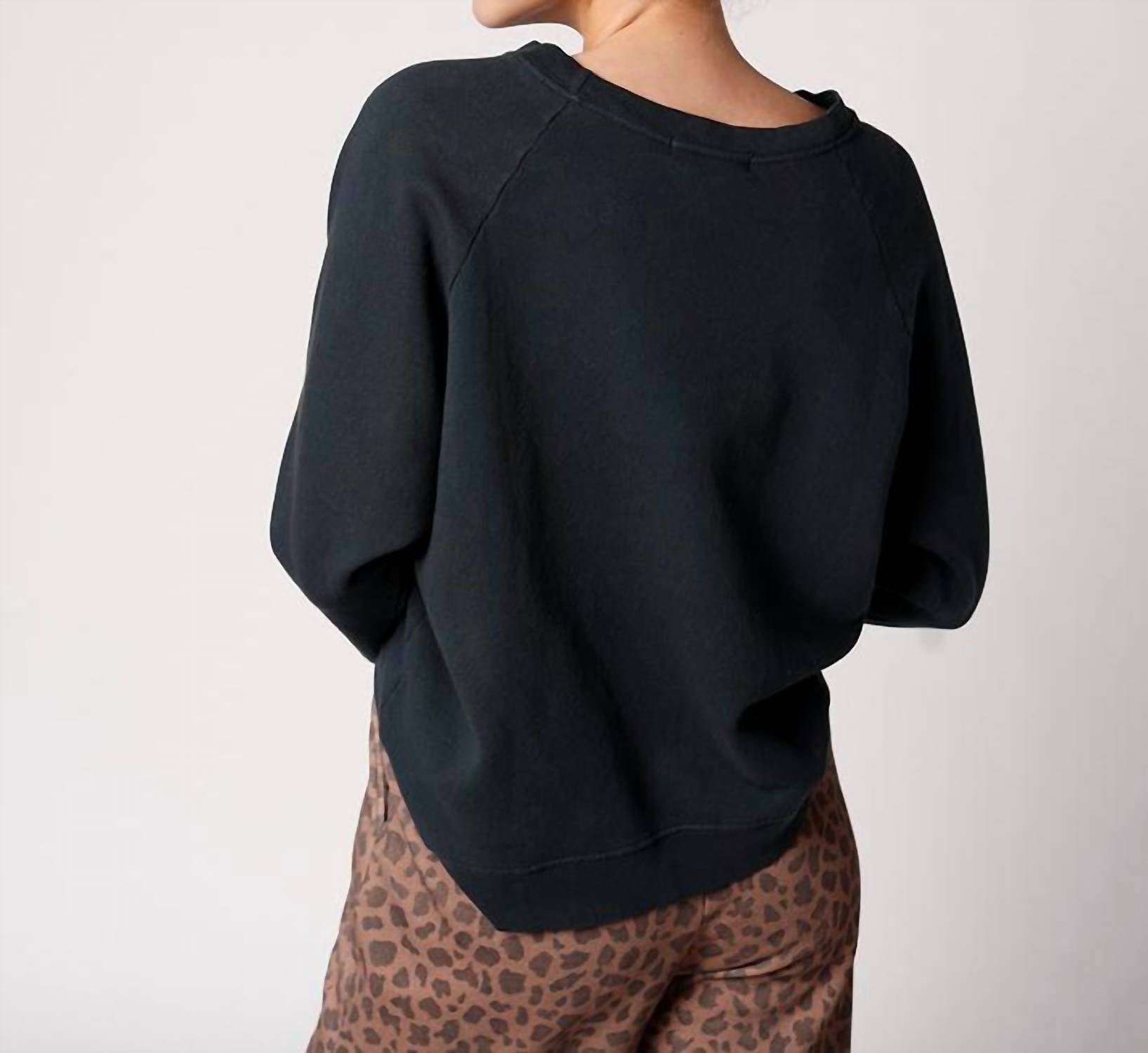 Daydreamer - Solid Vintage Raglan Sweatshirt