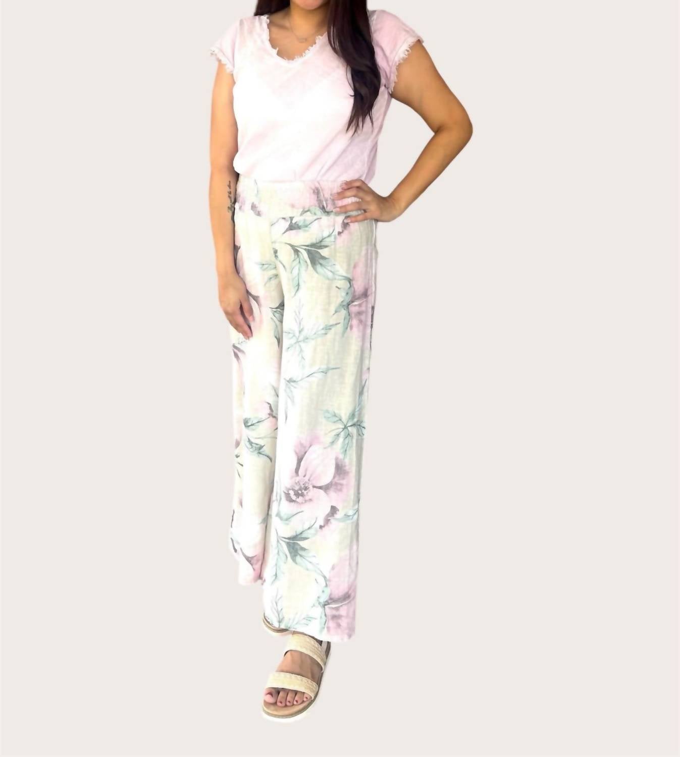 TEMPO PARIS Printed Wide Leg Pant in beige - women's pants