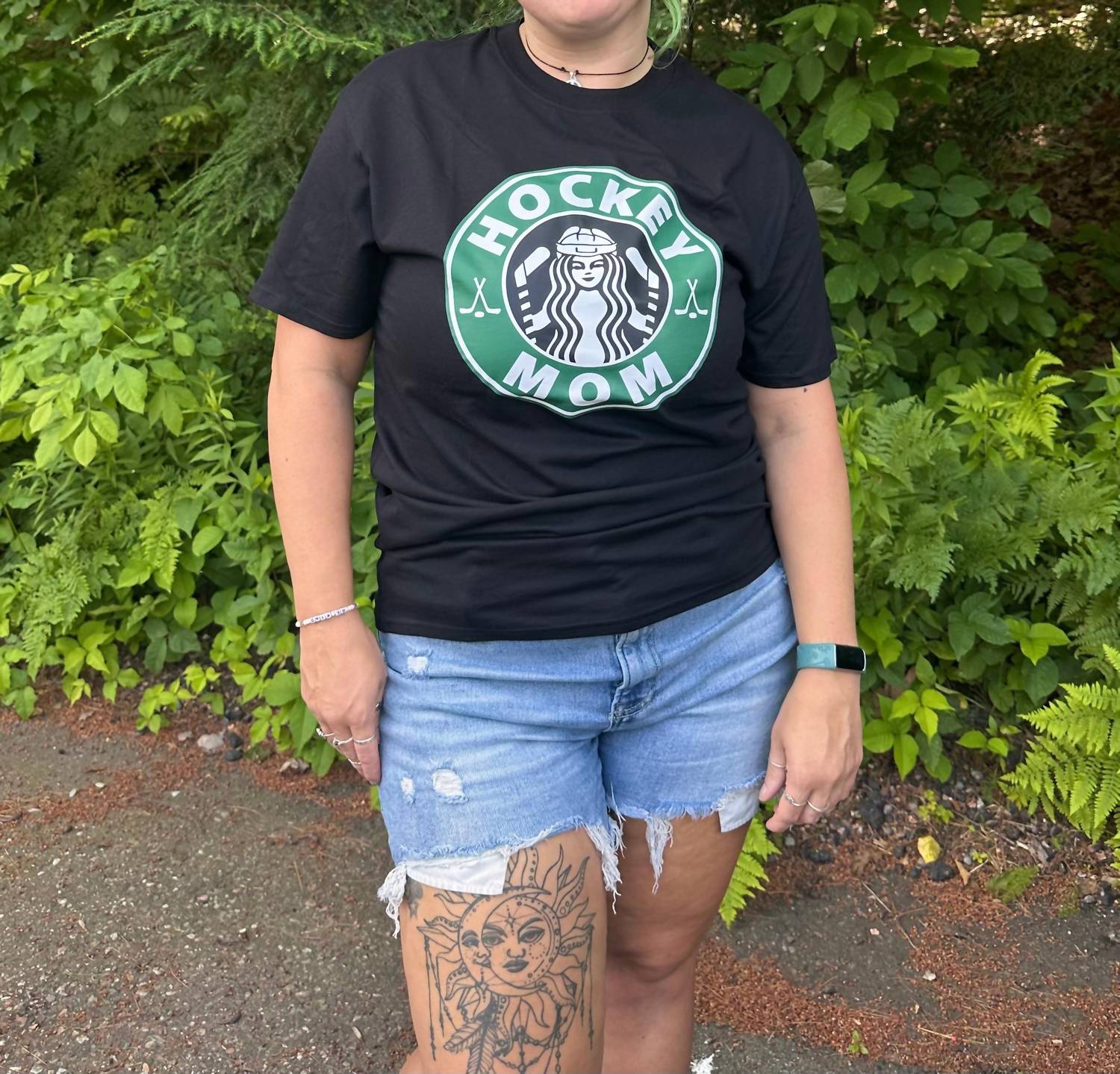 Rustic Girls - Hockey Mom Graphic Tee