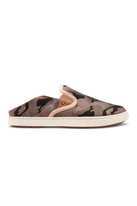 OluKai Women's Pehuea Pa‘i Slip-on Sneaker in soft pink ke au camo 6qke - women's sneaker - detail view