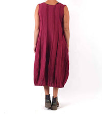 Bodil - Seamed Midi Dress