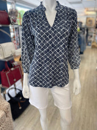la mer luxe Women's Everyday Knit Top in navy abstract shell - women's blouse