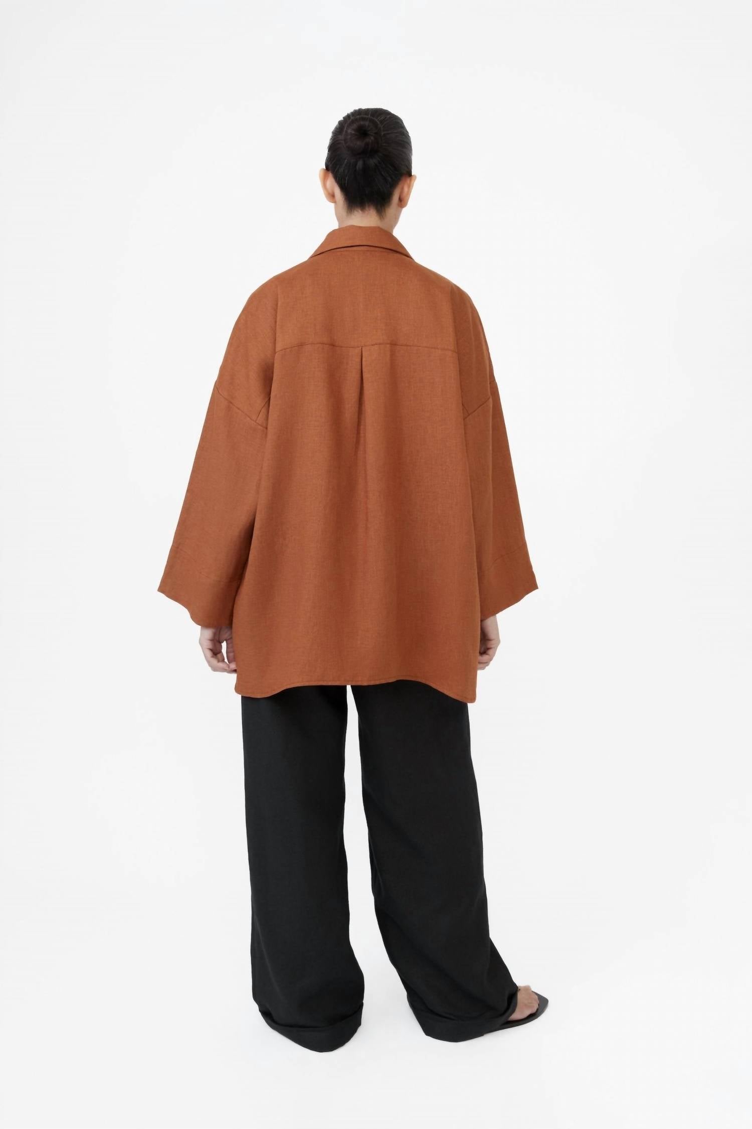 Dāl The Label - Essential Oversized Shirt