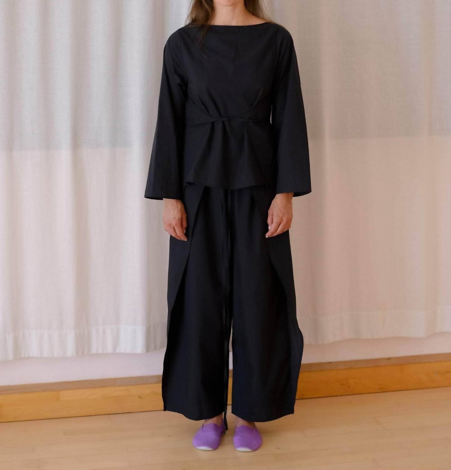 Baserange - DECTI LONG SLEEVE TOP