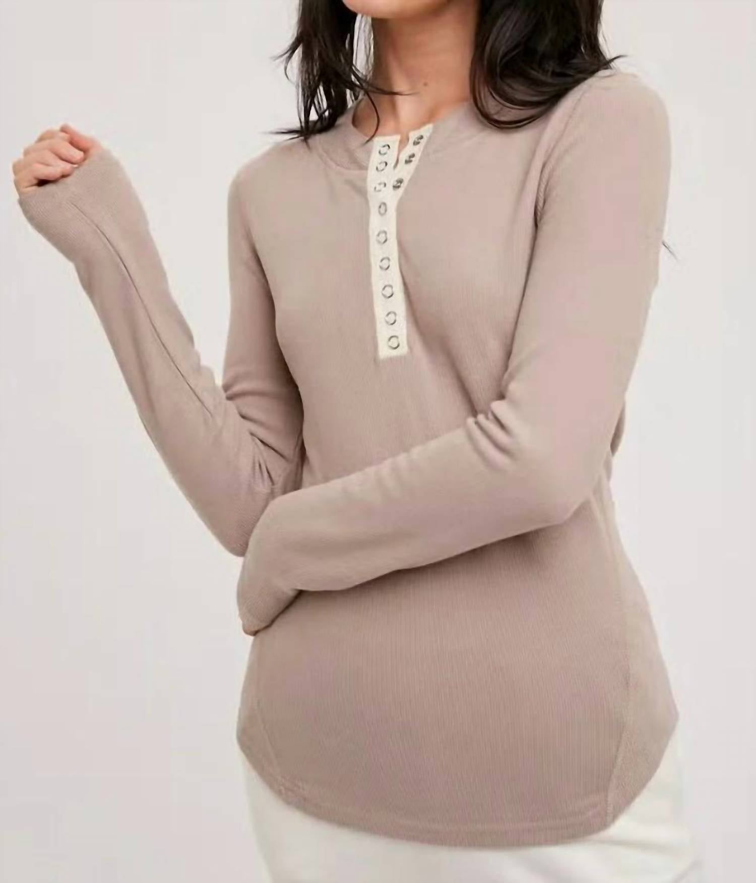 Bluivy - Ribbed Henley Knit Top