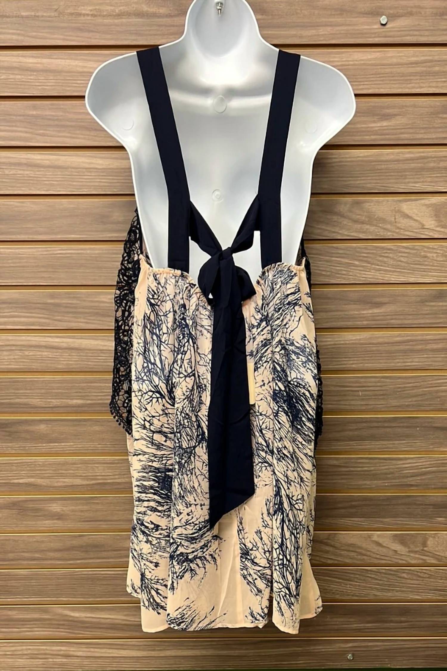 Ryu - Women's Floral Lace Tie Back Long Tank Top