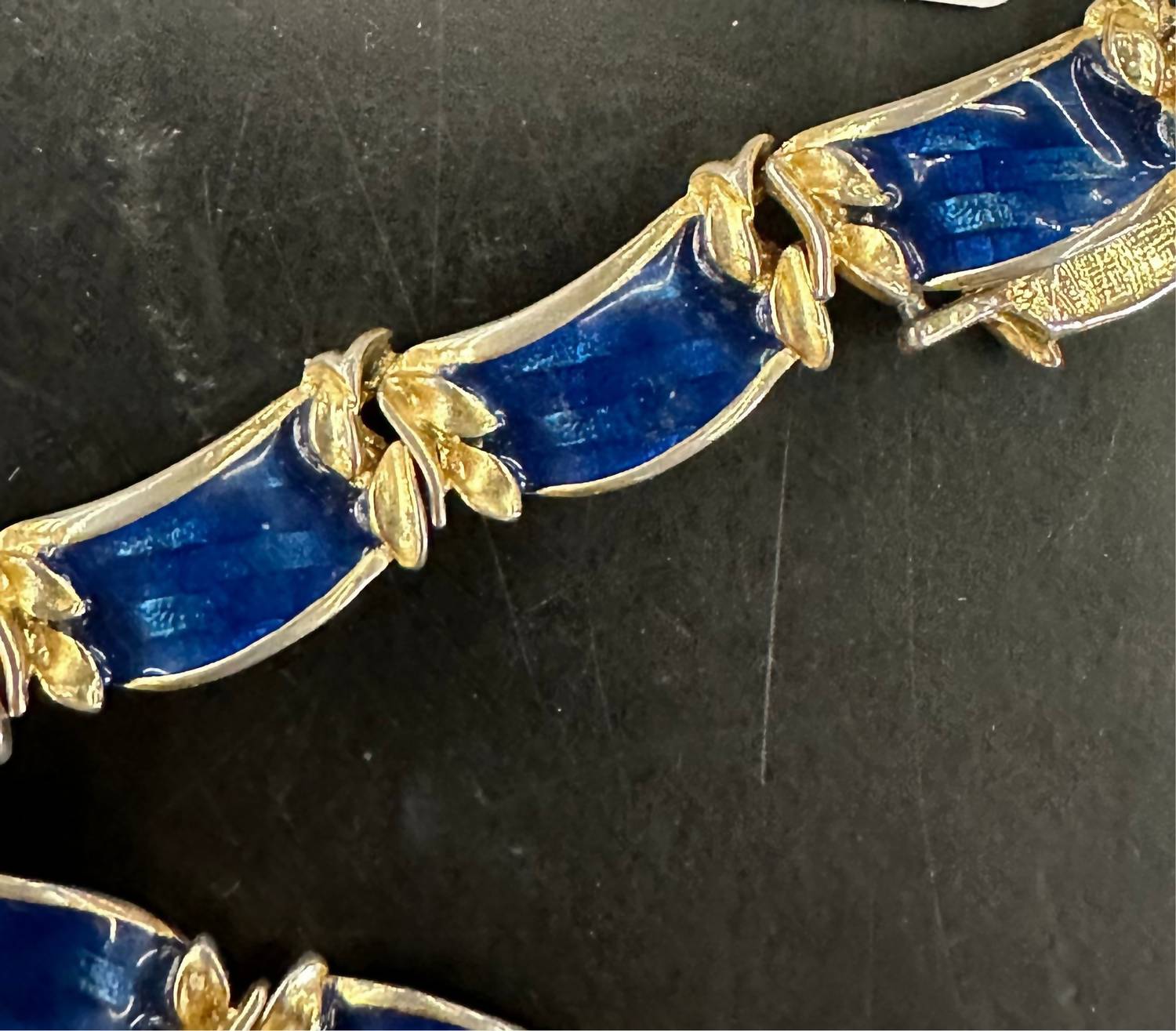 Harris Boulevard - Women's Vintage Necklace