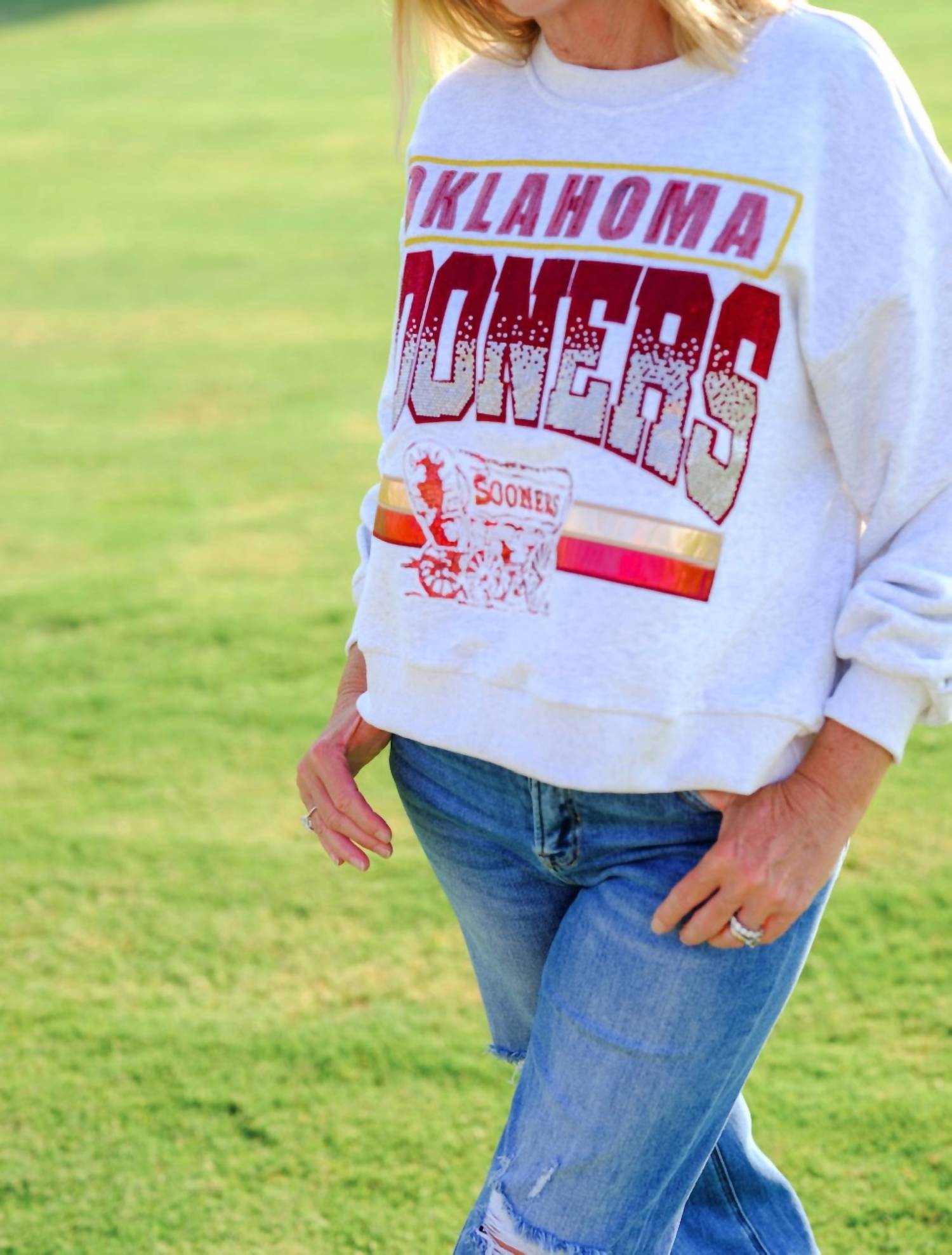 QUEEN OF SPARKLES Sooners Vintage Sweatshirt in grey - women's top - alternate view