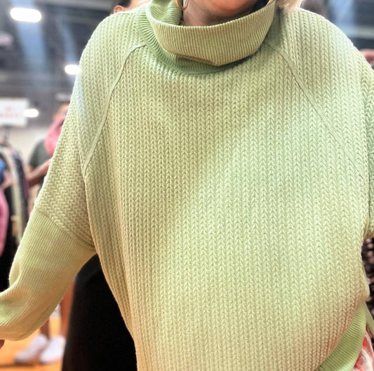 Very J - Turtleneck Textured Sweater