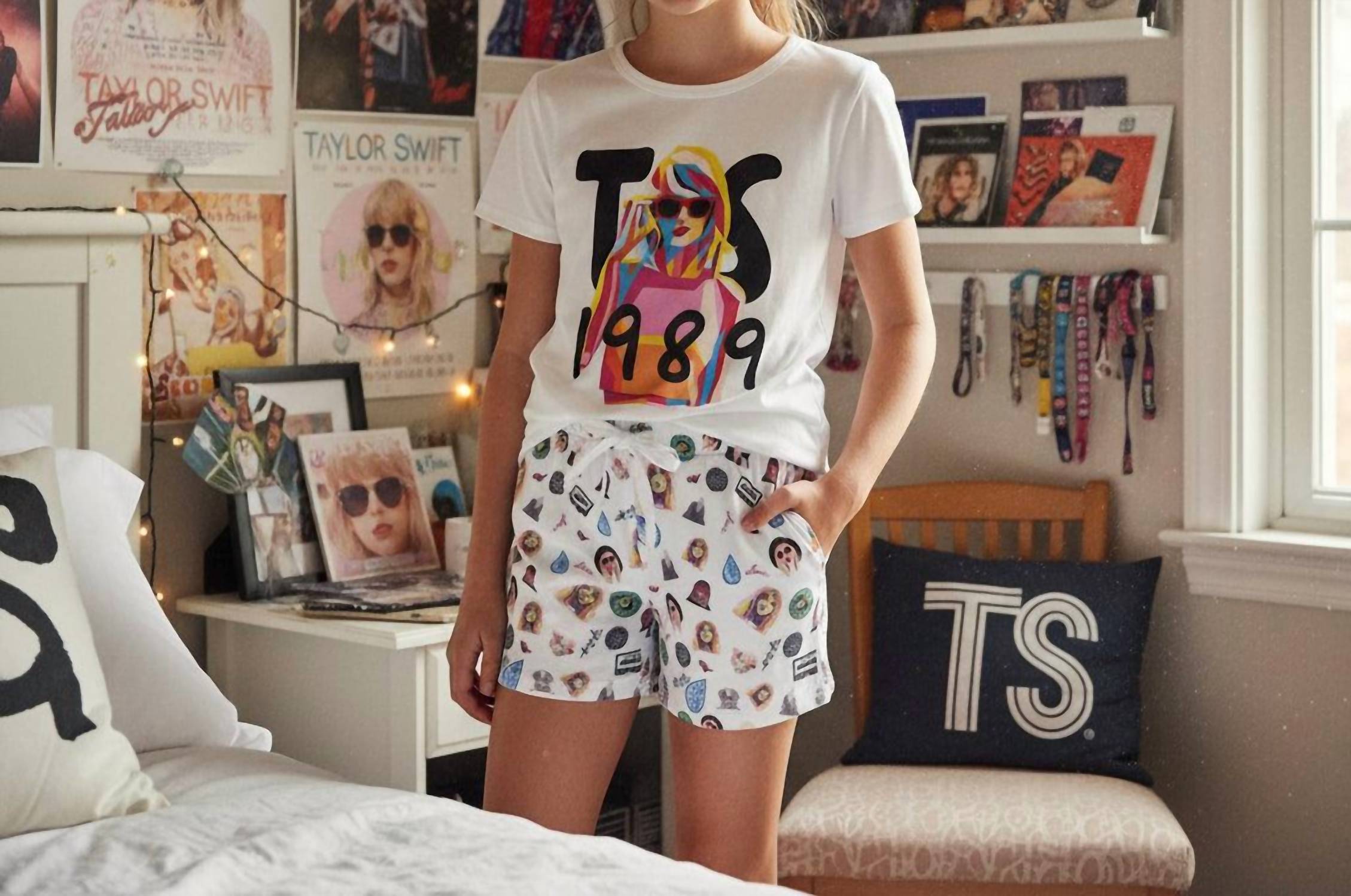 Yawoo Garments - Girl's Swiftie Loungewear Set
