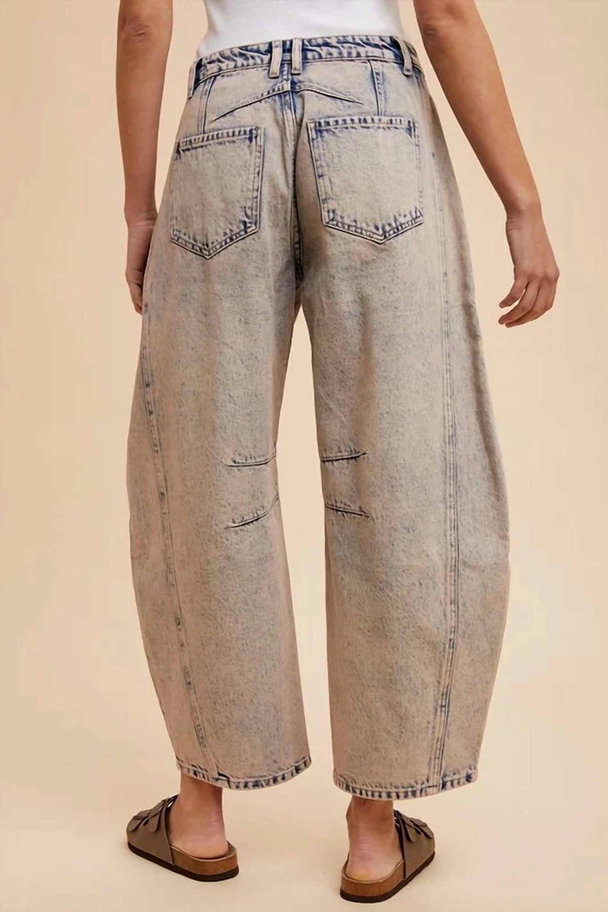 Anniewear - DRIFTWOOD BARREL JEANS