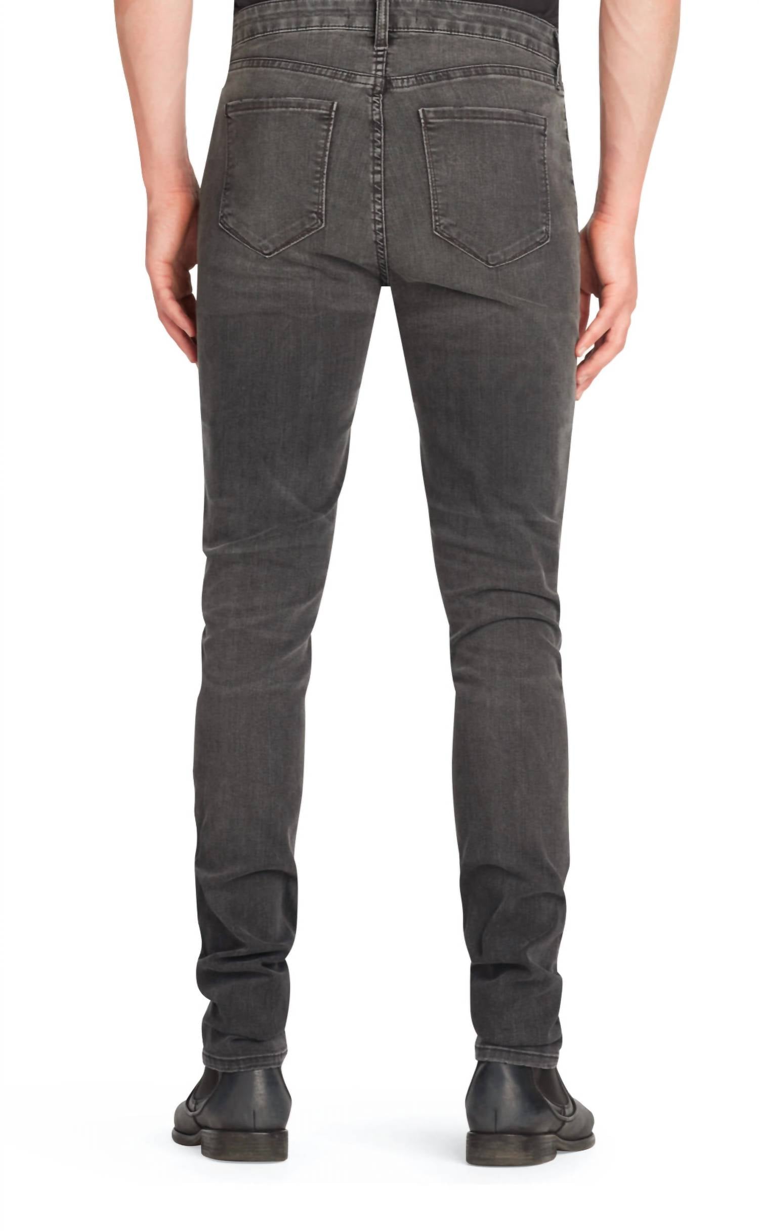 Greyson Distressed Jean